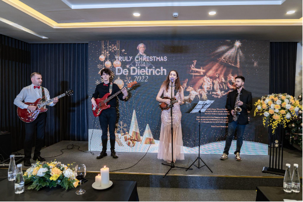 Giáng sinh đích thực cùng thương hiệu bếp De Dietrich - Ảnh 3. Giáng sinh đích thực cùng thương hiệu bếp De Dietrich - Ảnh 3.