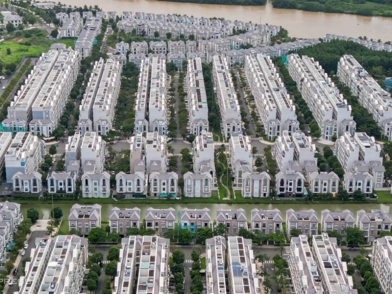 Chuyên gia: Cần rõ bên hưởng lãi khi chuyển 5% giá trị nhà trên giấy vào tài khoản đảm bảo