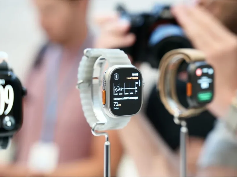Trên tay Apple Watch Ultra 4: Đột phá tính năng sức khỏe & AI